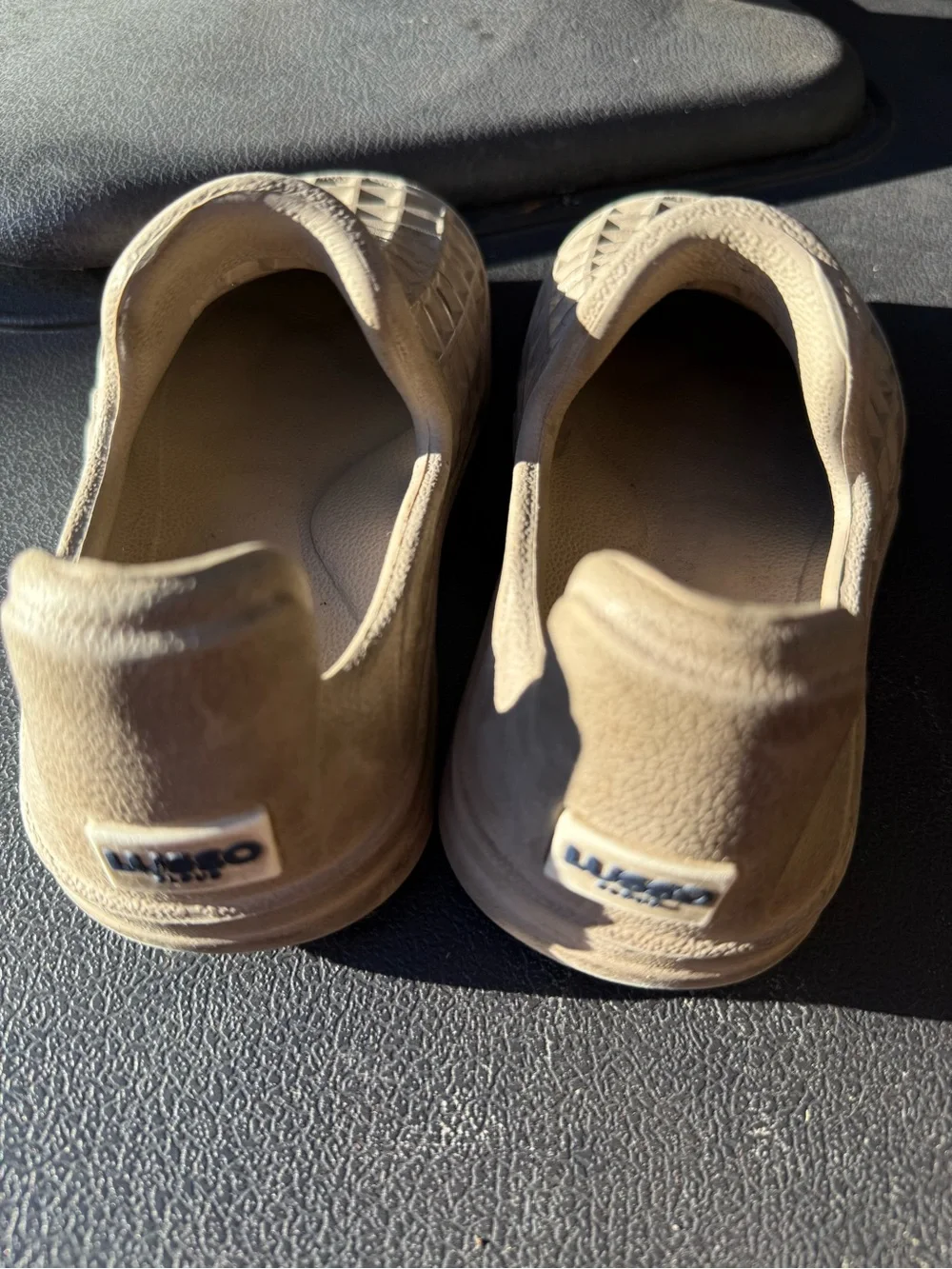 LUSSO CLOUD brand Ventilated Slip-On Shoes